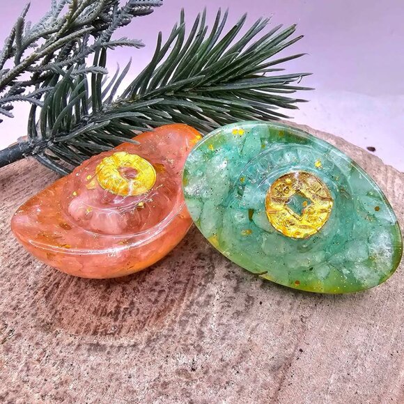 Set Of 2pcs Crystal Chip Resin Ancient Gold (Yuanbao) Decor - Picture 9 of 9